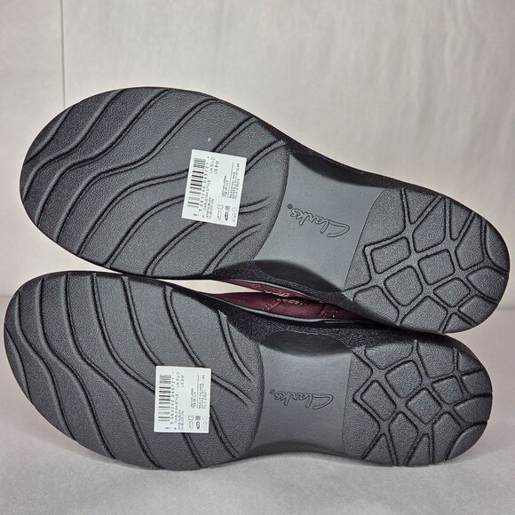 NWT Clarks Women's Carleigh Style Wine Nubuck Booties - Picture 5 of 7